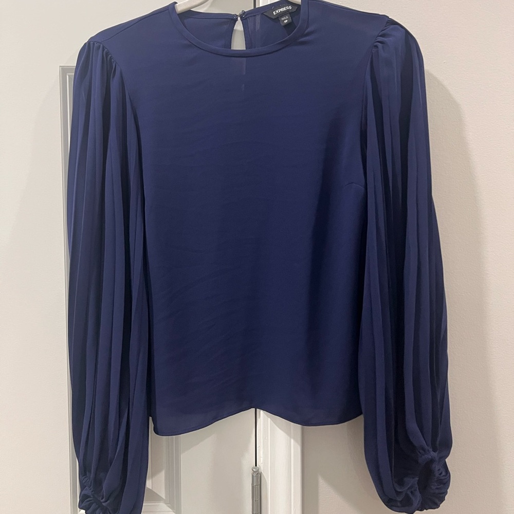 Lush Deep Blue Blouse with Elegant Sleeves